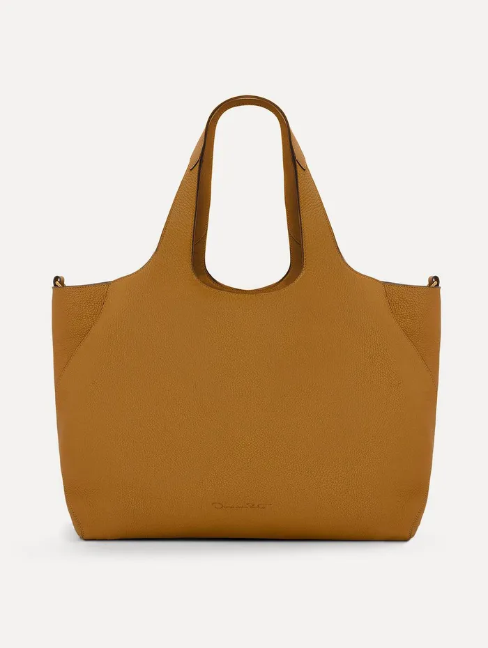 The Topaz Honey Women Oscar De La Renta Handbags