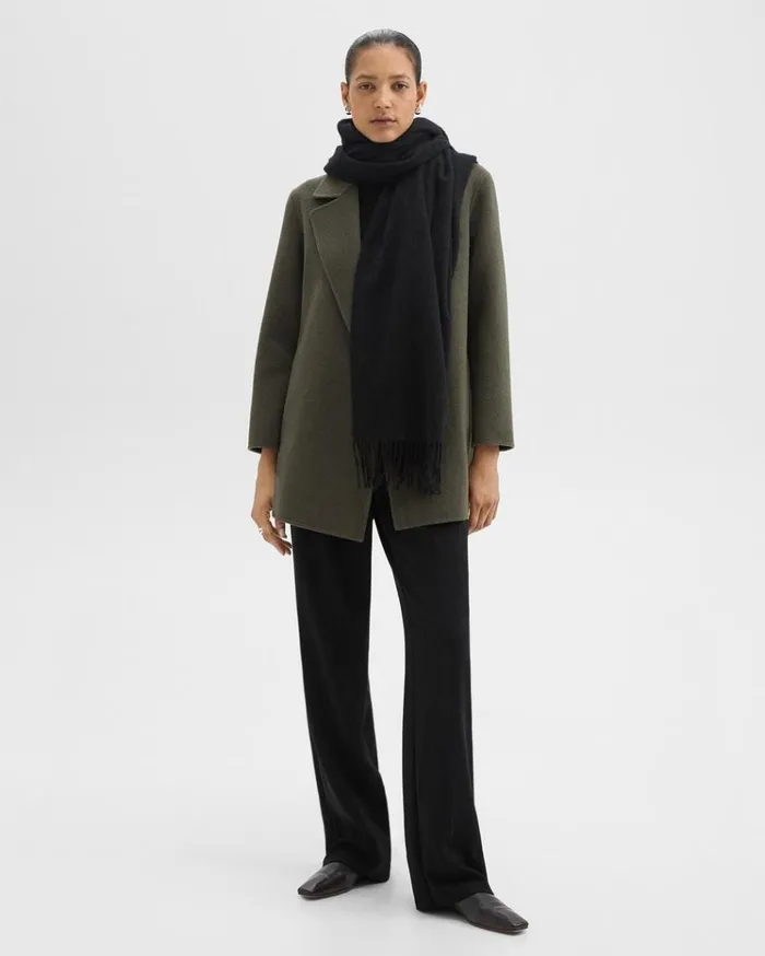 Theory Classic Scarf In Cashmere Black Women Hats Gloves Scarves Theory Classic Scarf In Cashmere Black Women Hats Gloves Scarves