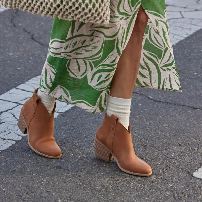 Toms Boots and Booties Constance Heeled Boot Tan Leather 8211 Women Toms Boots and Booties Constance Heeled Boot Tan Leather 8211 Women