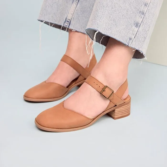 Toms Heels and Wedges Jaclyn Heel Brown Leather 8211 Women Toms Heels and Wedges Jaclyn Heel Brown Leather 8211 Women