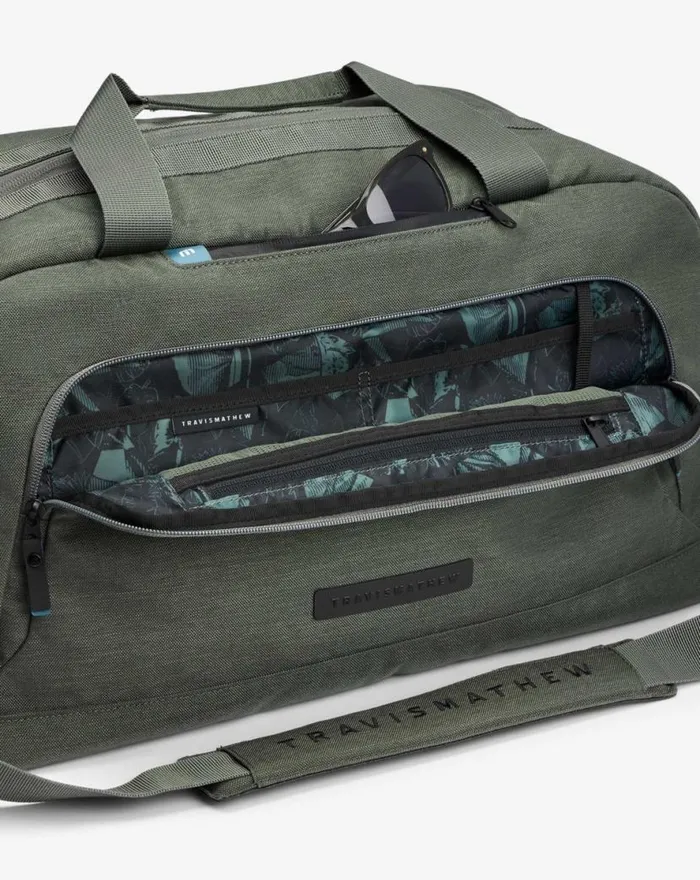 TravisMathew DUFFLE 20 Dark Olive MenWomen Luggage and Backpacks TravisMathew DUFFLE 20 Dark Olive MenWomen Luggage and Backpacks