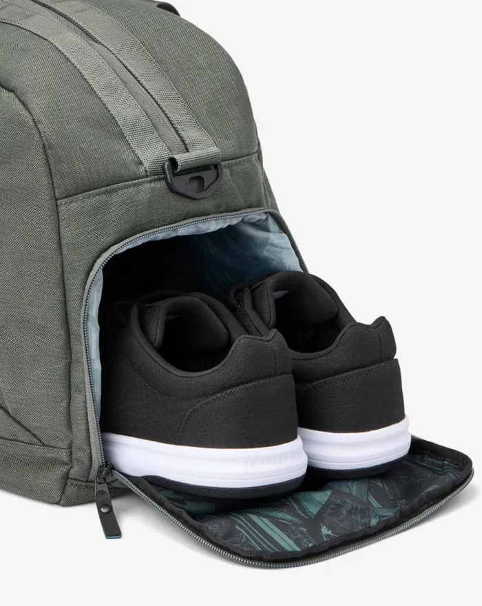 TravisMathew DUFFLE 20 Dark Olive MenWomen Luggage and Backpacks TravisMathew DUFFLE 20 Dark Olive MenWomen Luggage and Backpacks