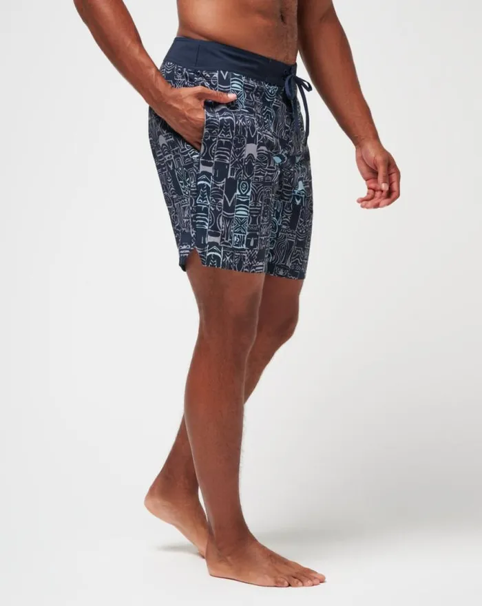 TravisMathew HAMAKUA BOARDSHORT Total Eclipse Men Boardshorts TravisMathew HAMAKUA BOARDSHORT Total Eclipse Men Boardshorts