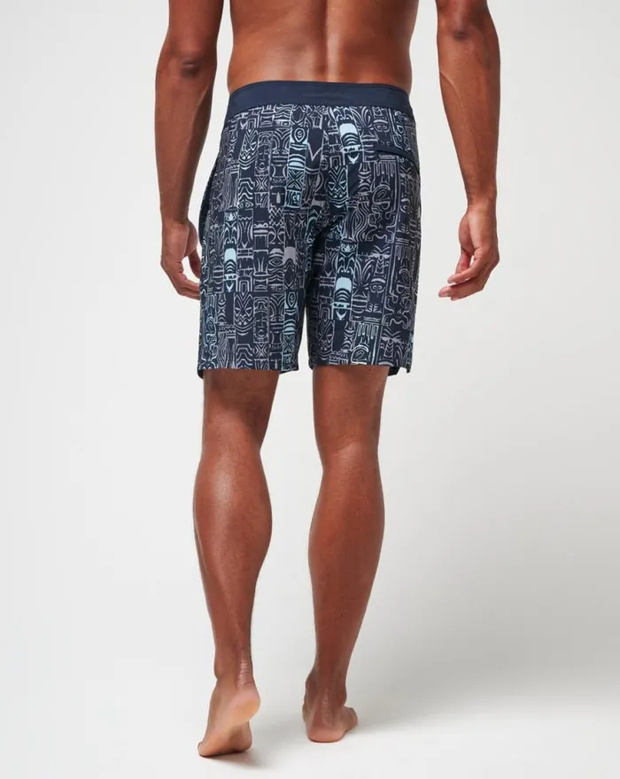 TravisMathew HAMAKUA BOARDSHORT Total Eclipse Men Boardshorts TravisMathew HAMAKUA BOARDSHORT Total Eclipse Men Boardshorts