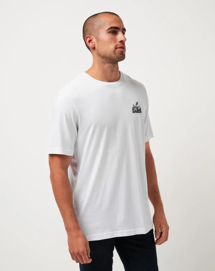 TravisMathew JURASSIC CANYON TEE White Men Tees TravisMathew JURASSIC CANYON TEE White Men Tees