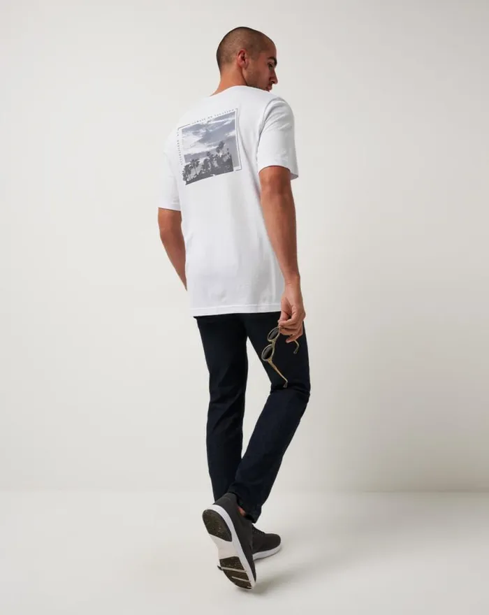TravisMathew JURASSIC CANYON TEE White Men Tees TravisMathew JURASSIC CANYON TEE White Men Tees