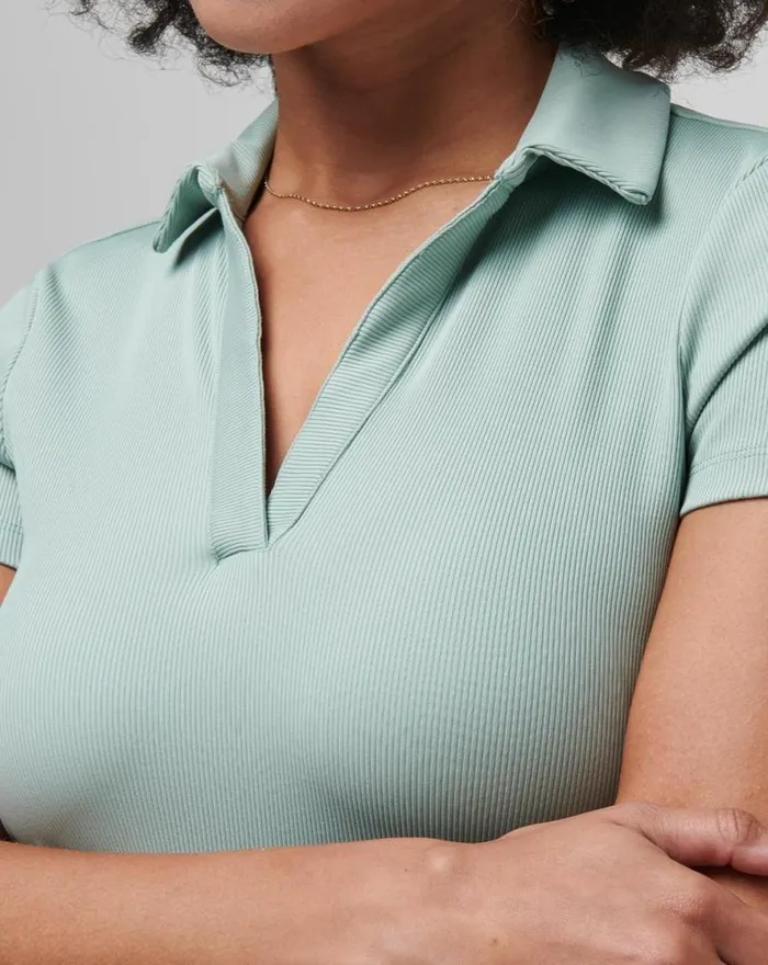 TravisMathew MOVEKNIT VNECK POLO Jade Women Polos TravisMathew MOVEKNIT VNECK POLO Jade Women Polos