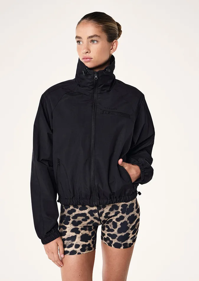 TREK JACKET IN BLACK Women Jackets PE Nation