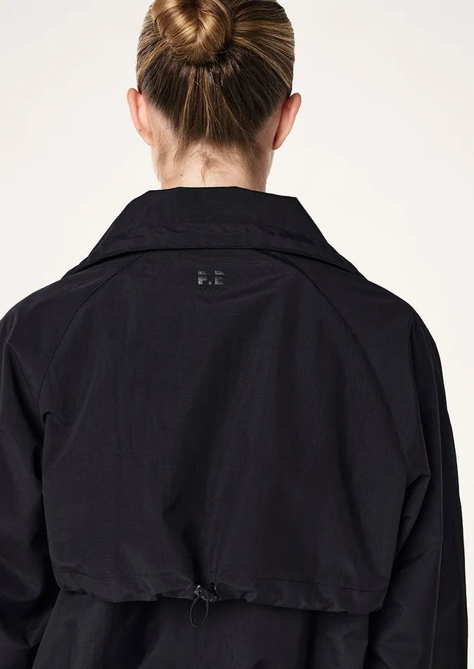TREK JACKET IN BLACK Women Jackets PE Nation