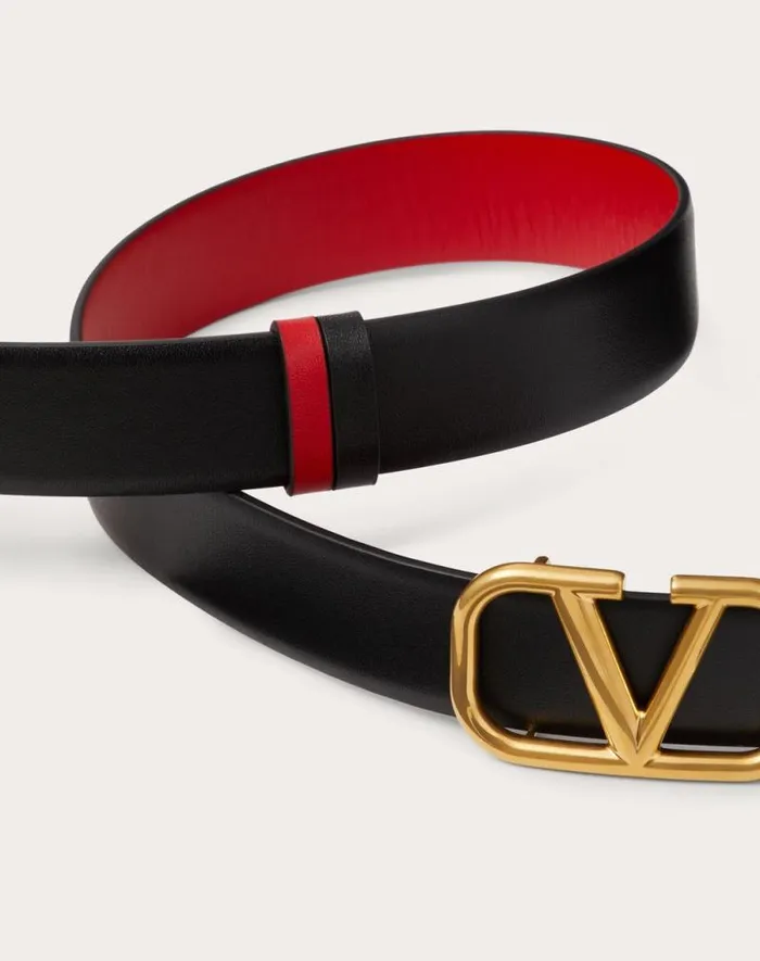 Valentino Belts Woman Reversible Vlogo Signature Belt In Glossy Calfskin 30 Mm For Woman In Smokey Beigeblack Smokey Beigeblack