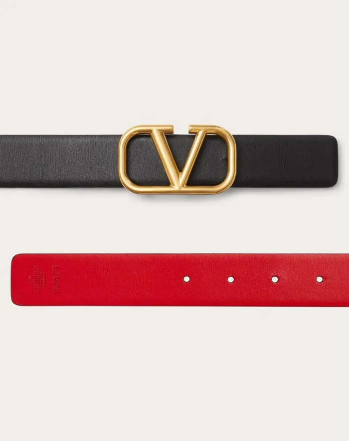 Valentino Belts Woman Reversible Vlogo Signature Belt In Glossy Calfskin 30 Mm For Woman In Smokey Beigeblack Smokey Beigeblack