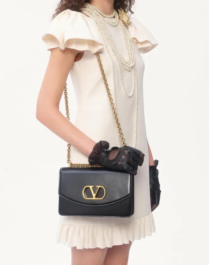 Valentino Dresses Woman Crepe Couture Short Dress For Woman In Ivory Ivory