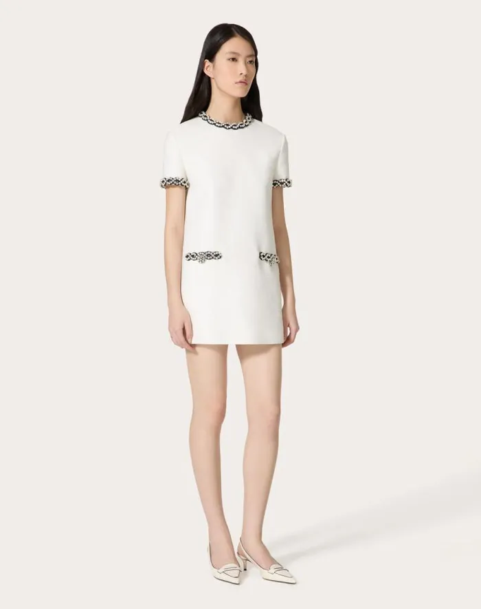Valentino Dresses Woman Embroidered Crisp Tweed Short Dress For Woman In Ivoryblack Ivoryblack Valentino Dresses Woman Embroidered Crisp Tweed Short Dress For Woman In Ivoryblack Ivoryblack