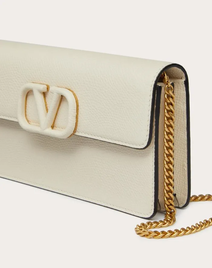 Valentino Mini Bags Woman Vlogo Signature Grainy Calfskin Wallet With Chain For Woman In Black Black