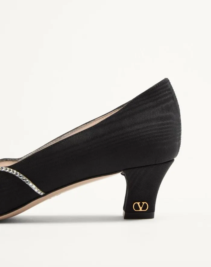 Valentino Pumps Woman Bowow Pumps In Moir Fabric With Crystals 45mm For Woman In Blacksilver Blacksilver Valentino Pumps Woman Bowow Pumps In Moir Fabric With Crystals 45mm For Woman In Blacksilver Blacksilver