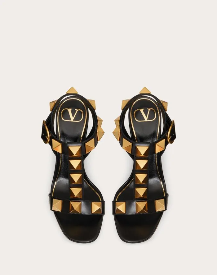 Valentino Sandals Woman Roman Stud Calfskin Sandal 90 Mm For Woman In Rose Cannelle Rose Cannelle Valentino Sandals Woman Roman Stud Calfskin Sandal 90 Mm For Woman In Rose Cannelle Rose Cannelle