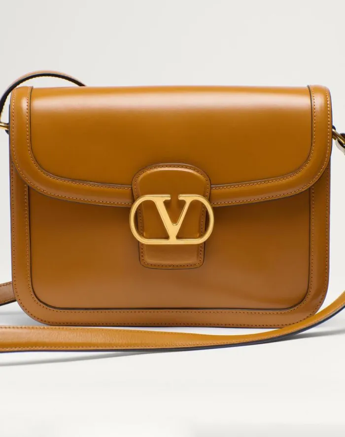 Valentino Shoulder Bags Man Valentino Garavani 9to5 Smooth Calfskin Shoulder Bag For Man In Black Black Valentino Shoulder Bags Man Valentino Garavani 9to5 Smooth Calfskin Shoulder Bag For Man In Black Black