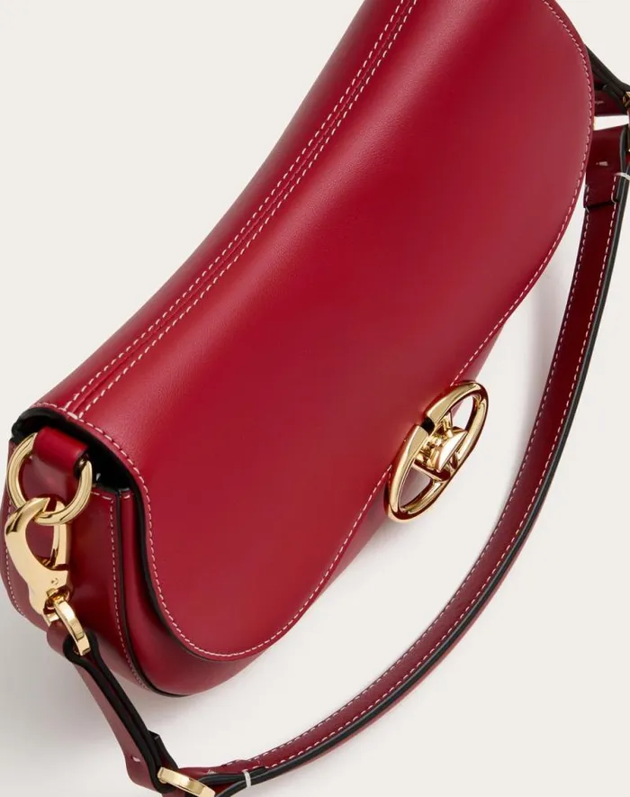 Valentino Shoulder Bags Woman Small Valentino Garavani Ohval Shoulder Bag In Nappa Calfskin For Woman In Ivory Ivory