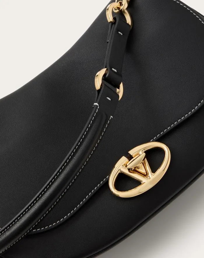 Valentino Shoulder Bags Woman Small Valentino Garavani Ohval Shoulder Bag In Nappa Calfskin For Woman In Ivory Ivory