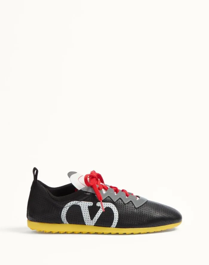 Valentino Sneakers Man Chromathon Sneaker In Perforated Nappa For Man In Blackgreyoptic White Blackgreyoptic White Valentino Sneakers Man Chromathon Sneaker In Perforated Nappa For Man In Blackgreyoptic White Blackgreyoptic White