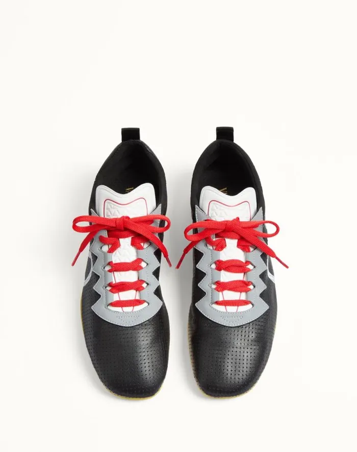 Valentino Sneakers Man Chromathon Sneaker In Perforated Nappa For Man In Blackgreyoptic White Blackgreyoptic White Valentino Sneakers Man Chromathon Sneaker In Perforated Nappa For Man In Blackgreyoptic White Blackgreyoptic White
