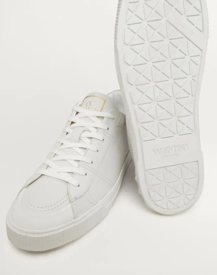 Valentino Sneakers Man Cityplanet Calfskin Sneaker For Man In Black Black Valentino Sneakers Man Cityplanet Calfskin Sneaker For Man In Black Black