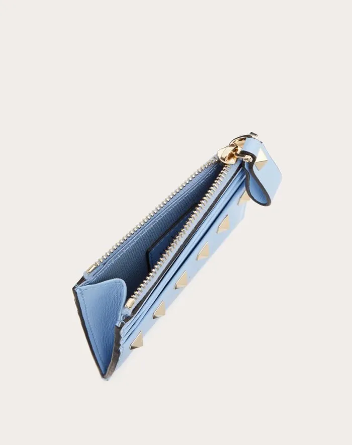 Valentino Wallets And Small Leather Goods Woman Rockstud Calfskin Cardholder With Zipper For Woman In Poudre Poudre Valentino Wallets And Small Leather Goods Woman Rockstud Calfskin Cardholder With Zipper For Woman In Poudre Poudre