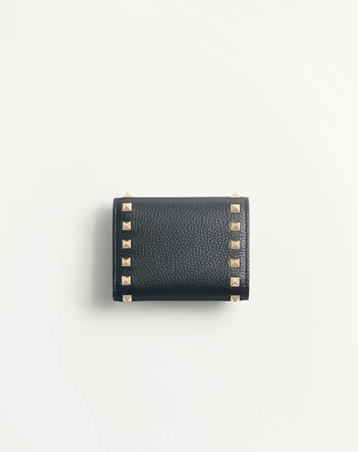 Valentino Wallets And Small Leather Goods Woman Rockstud Trifold Wallet In Grainy Calfskin For Woman In Black Black Valentino Wallets And Small Leather Goods Woman Rockstud Trifold Wallet In Grainy Calfskin For Woman In Black Black