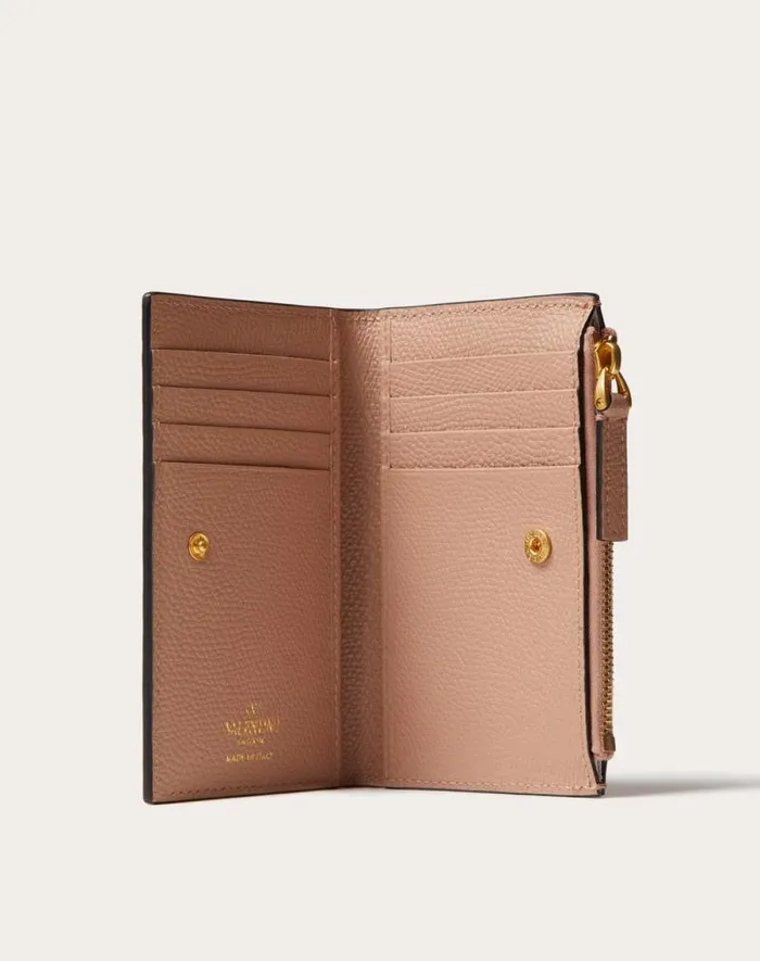 Valentino Wallets And Small Leather Goods Woman Vlogo Signature Grainy Calfskin Cardholder Wth Zipper For Woman In Black Black Valentino Wallets And Small Leather Goods Woman Vlogo Signature Grainy Calfskin Cardholder Wth Zipper For Woman In Black Black