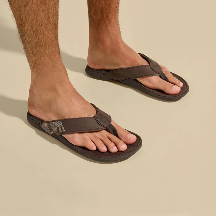WaterFriendly Men Olukai Tuahine Waterproof Leather Beach Sandals 8211 Dark Wood