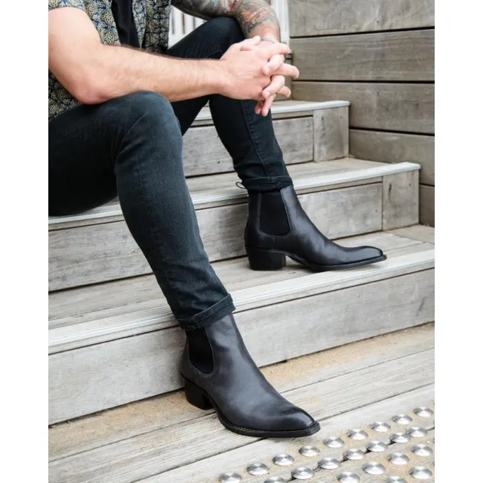 Windsor Smith Boots Men ORION BLACK LEATHER BOOTS