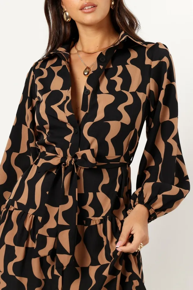 Winter Dresses Petal and Pup Women Lincoln Long Sleeve Maxi Dress BlackBeige