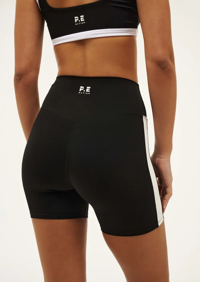 Women ActivewearShorts PE Nation FREE PLAY 58243 BIKE SHORT IN BLACK OPTIC WHITE