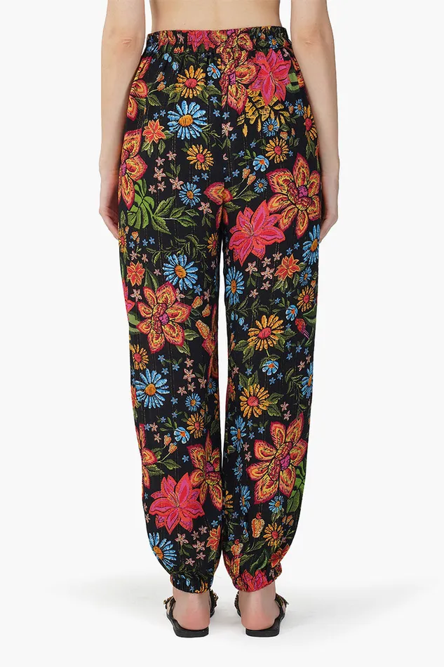 Women America and Beyond Black Multi Floret Pants Pants