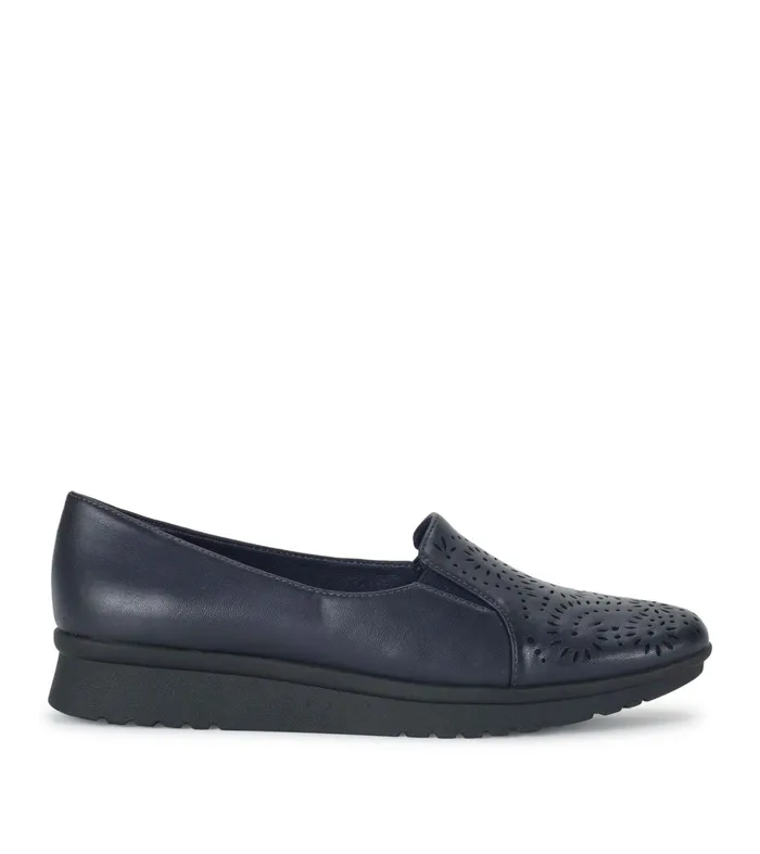 Women Baretraps Flats and Loafers Amry Slip On Loafer Navy