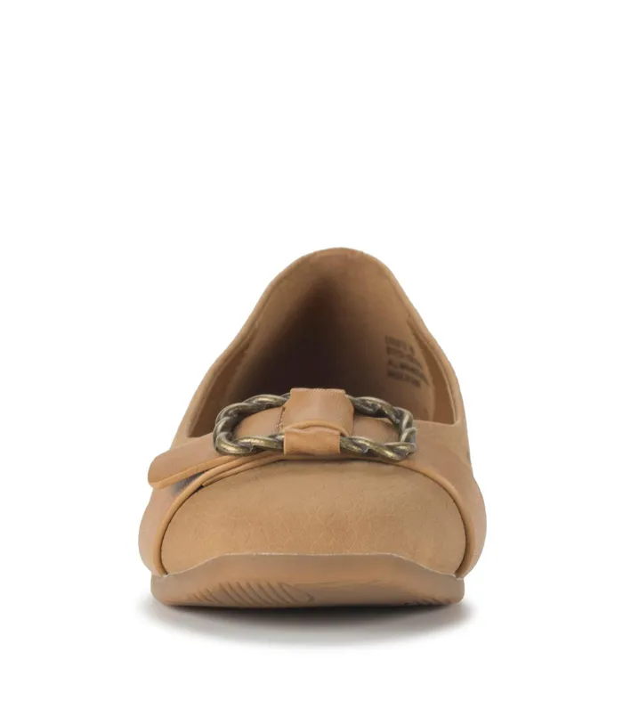 Women Baretraps Flats and Loafers Colette Flat Sandstone