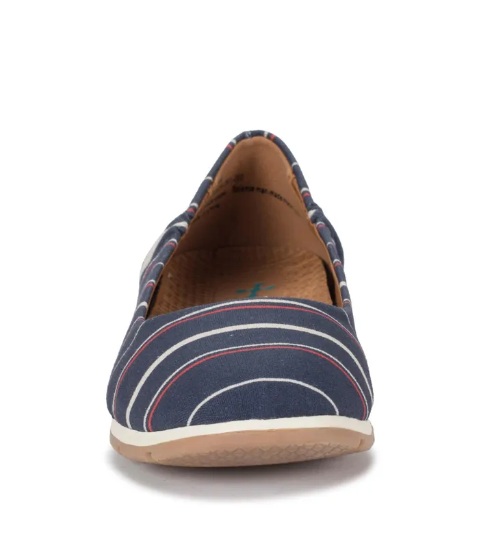 Women Baretraps Flats and Loafers Prim Slip On Blue Multinautical Stripe