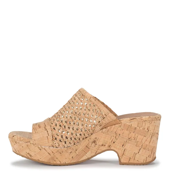 Women Baretraps Slides and Slip On Sandals Bethie Wedge Sandal Natural Cork