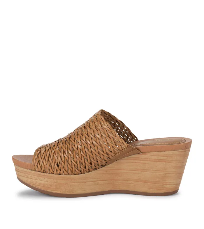 Women Baretraps Slides and Slip On Sandals Macauley Wedge Slide Sandal Auburn