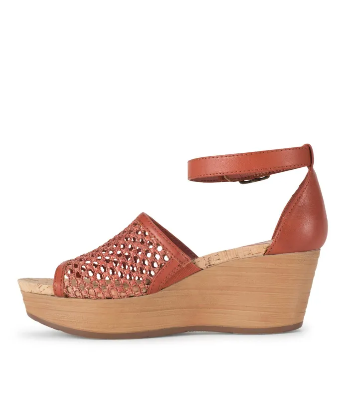 Women Baretraps Wedge Sandals Marta Wedge Sandal Cayenne