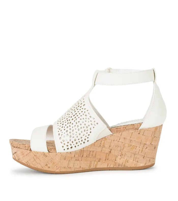 Women Baretraps Wedge Sandals Raisie Wedge Sandal Cream