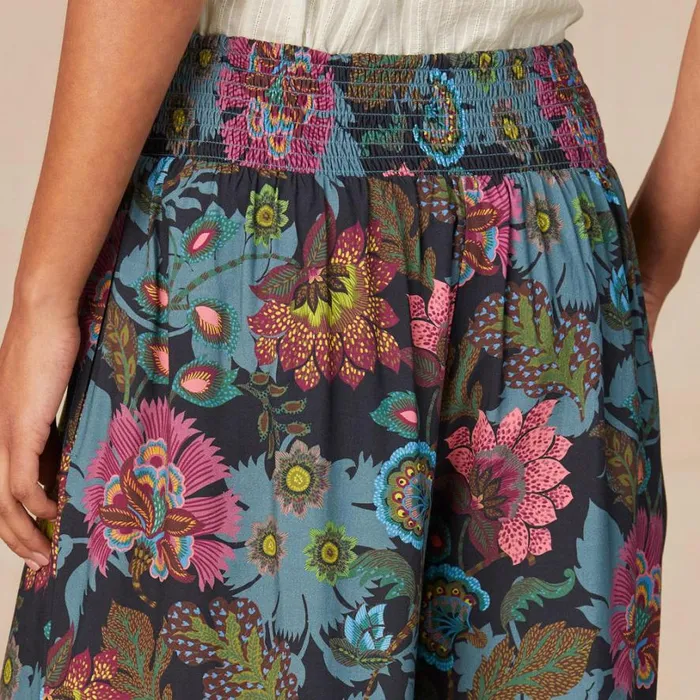 Women Edo Floral Pants Floral Sundance Catalog Pants and Shorts Women Edo Floral Pants Floral Sundance Catalog Pants and Shorts