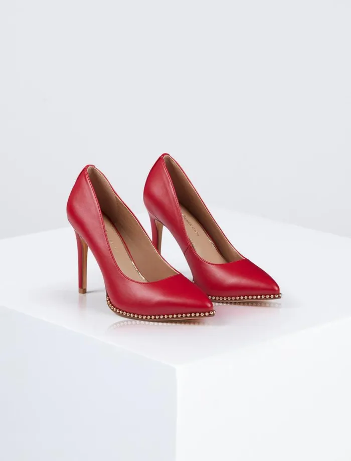 Women Hawti Pump Heel Lipstick BCBG Shoes