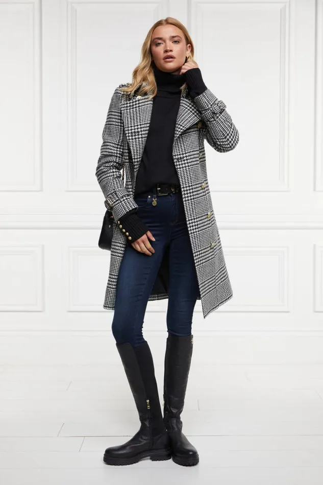 Women Knitwear Holland Cooper Chamonix Roll Neck Knit Black