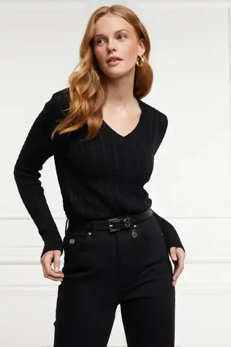 WomenLittle Knitwear Holland Cooper Seattle VNeck Knit Black WomenLittle Knitwear Holland Cooper Seattle VNeck Knit Black