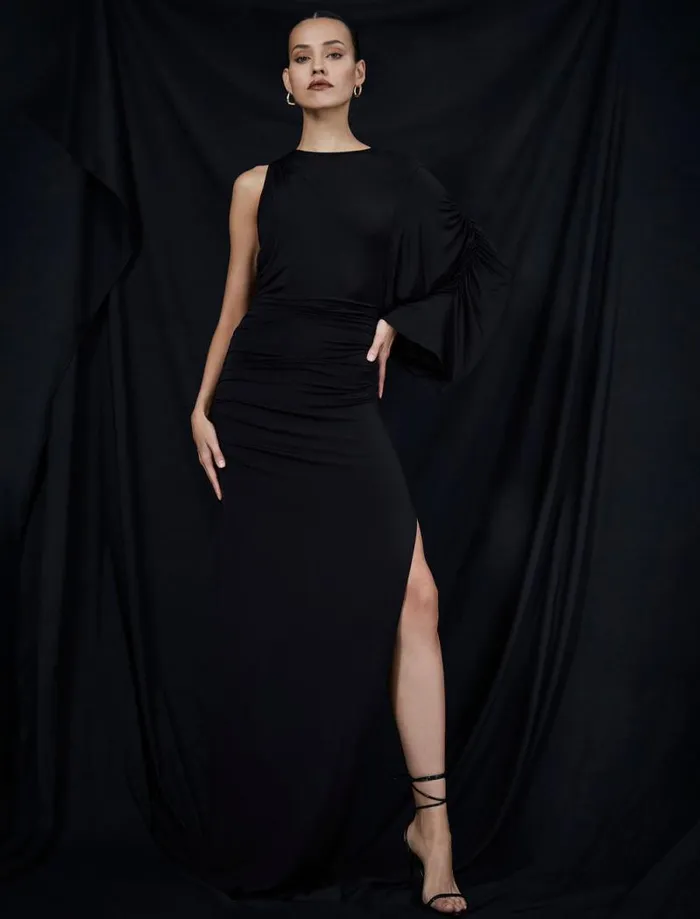 Women Merritt Evening Gown Black BCBG Dresses