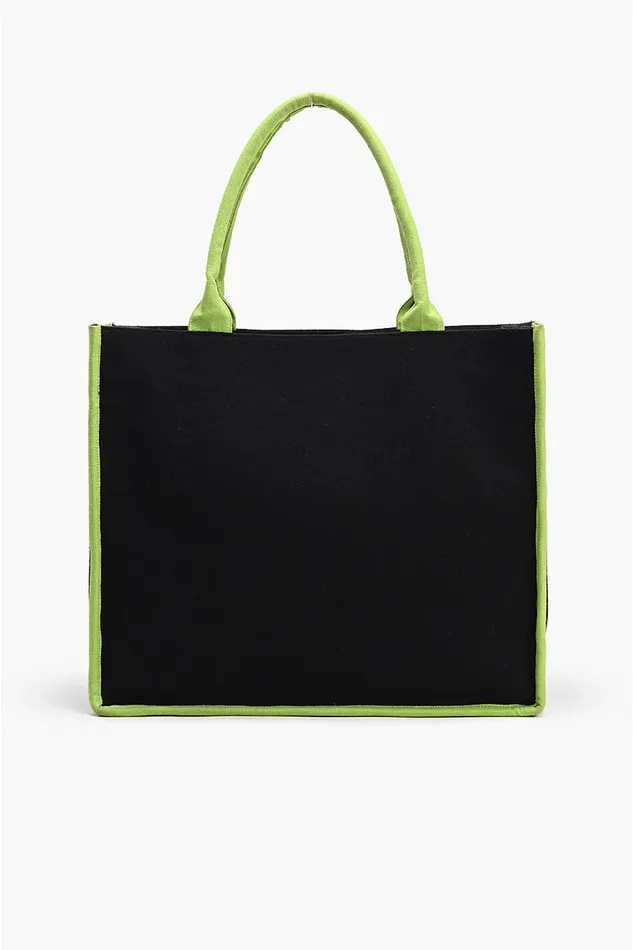 Women Personalize Escape Tote Totes America and Beyond
