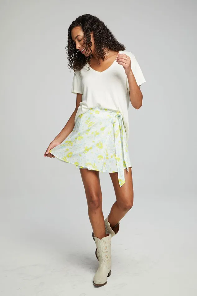Womens Chaser Brand Bottoms Fleet Wrap Mini Skirt 8211 Baby Blue Daisy Floral