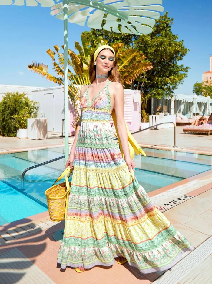 Womens Dresses Alice Olivia Karolina Halter Maxi Dress Floral Fest